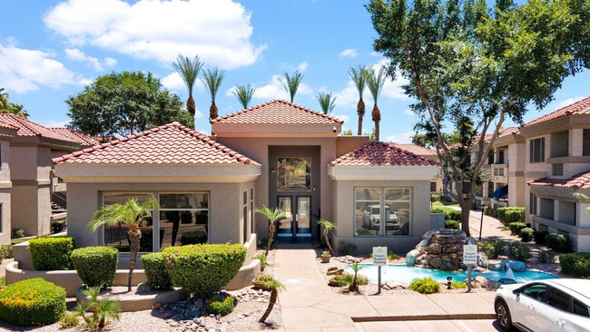 Building Photo - Santa Rosa