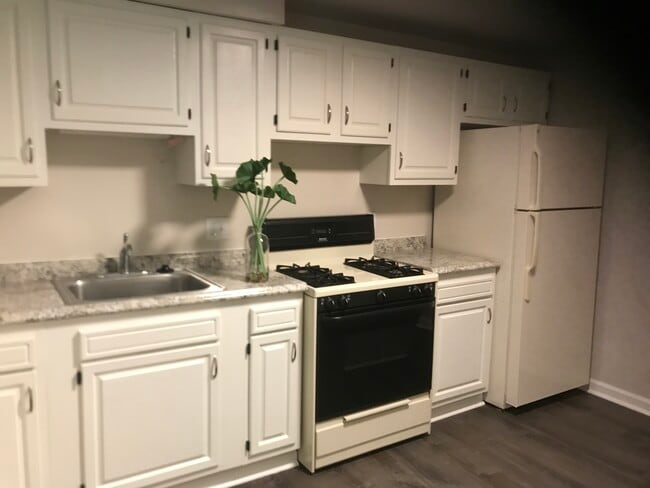 Photo - 1119 Arkansas Ave Unit 2