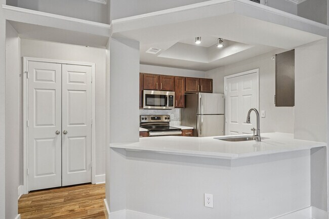 Carrara at Cole