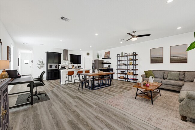 Photo - 3235 Creston Gate Dr