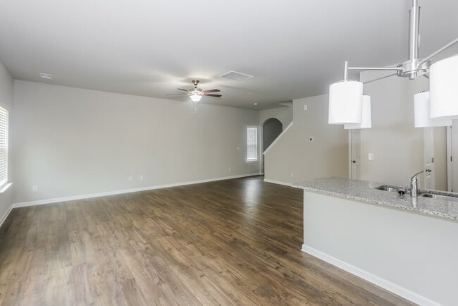 Photo - 9221 Treyburn Dr