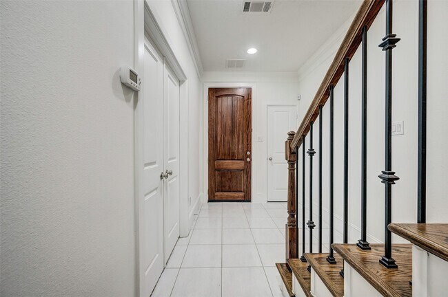 Photo - 1413 Patterson St