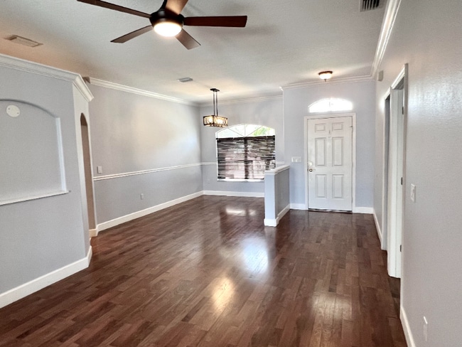 Photo - 6614 68th St E