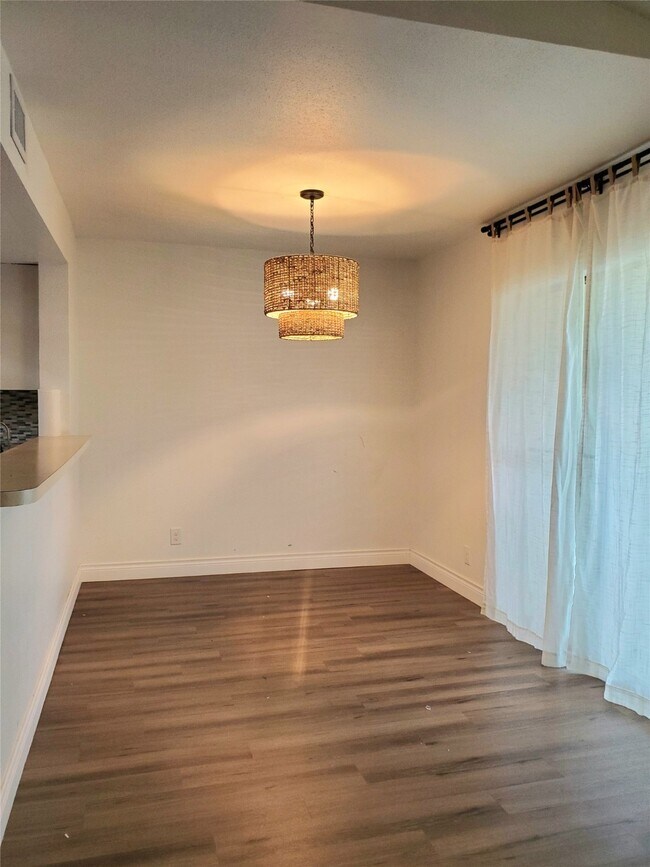 Photo - 14555 Wunderlich Dr Unidad True