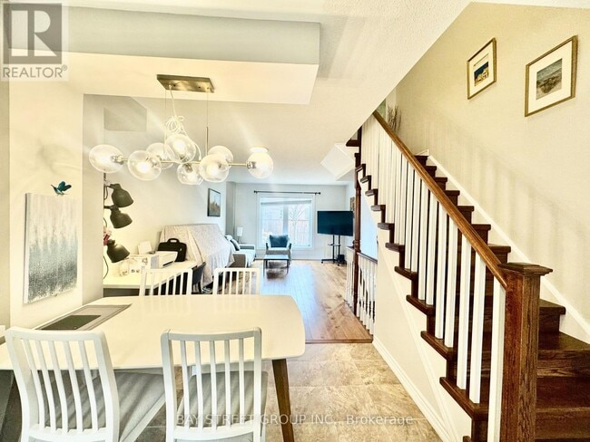 Photo - 5940 Glen Erin Dr