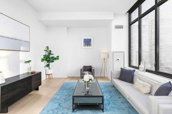 Photo - 196 Orchard St