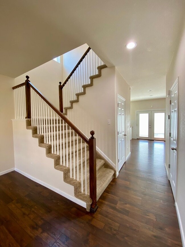 Photo - Multi Level Living in Fountain! Private Suite with Kitchenette in Basement! 5 Bedroom in 80817
