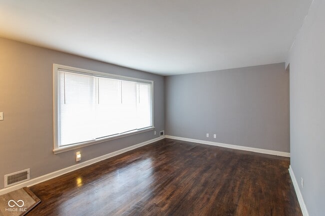 Photo - 1924 Lowell Ave