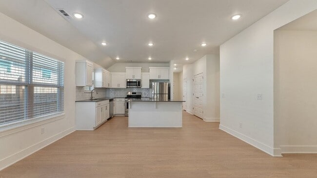 Photo - 4246 W Buckaroo St