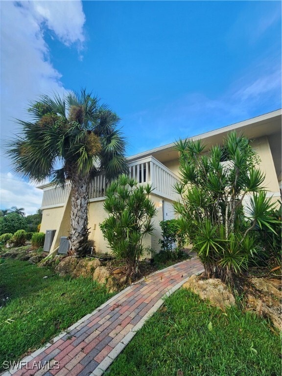 Building Photo - 925 Palm View Dr Rental