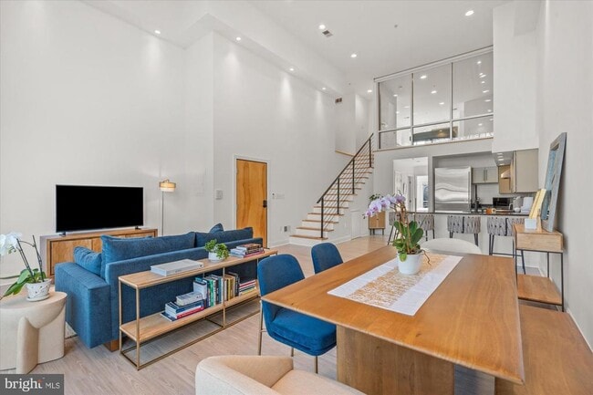 Photo - 1610 11th St NW Unidad 3B