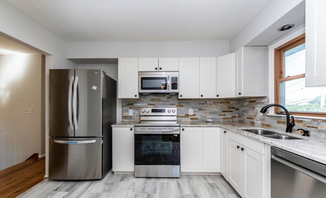 Photo - 3435 Cornhusker Dr