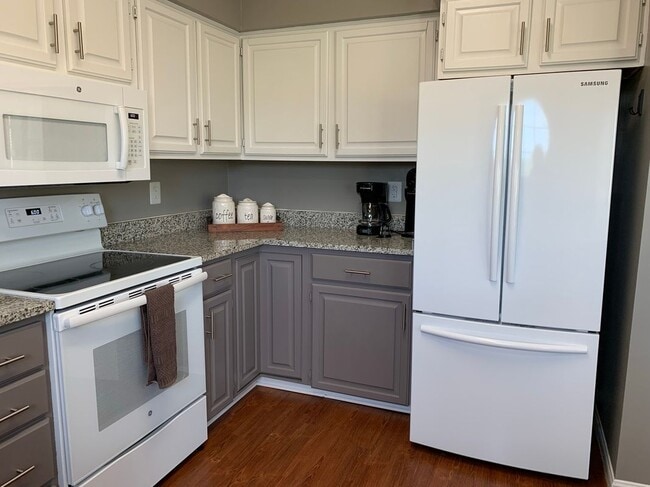 Photo - 3404 American Dr