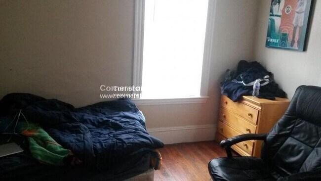 Photo - 54 Calumet St Unit 1