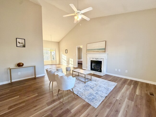 Photo - 1024 S Philwood Ct