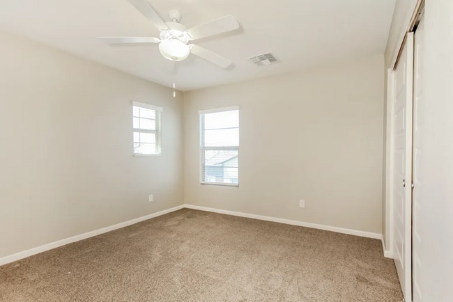 Photo - 5022 N 189th Glen