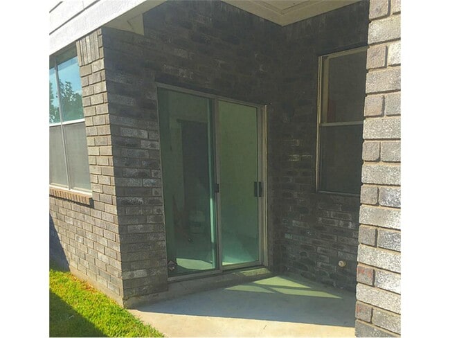 Photo - 2926 Green Valley Trail Dr