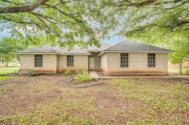 Photo - 209 Alesha Rd