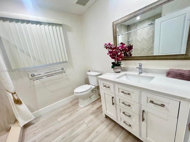 Photo - 2726 SW 19th Ter