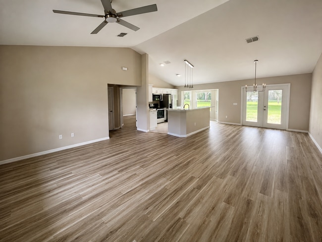 Photo - 7335 SE 26th Dr