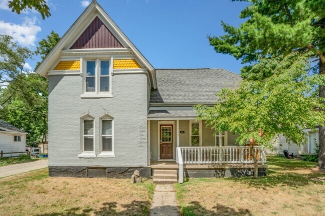 Photo - 212 W Locust St Unit A