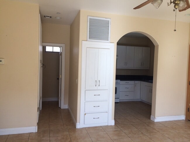 Photo - 652 S Hollenbeck Ave Unit House