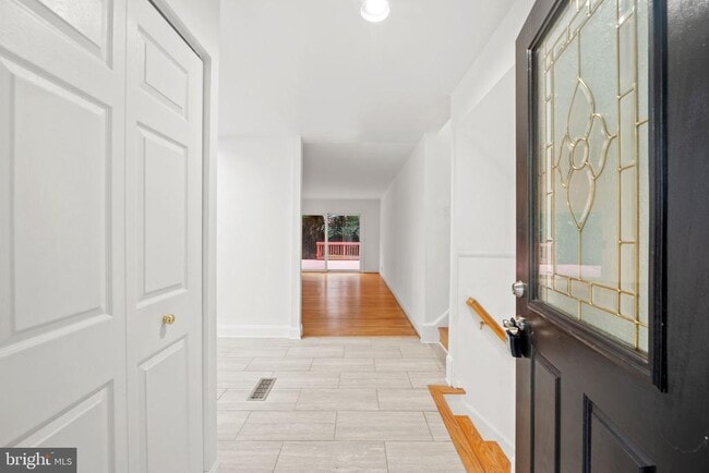 Building Photo - 706 Carter Rd