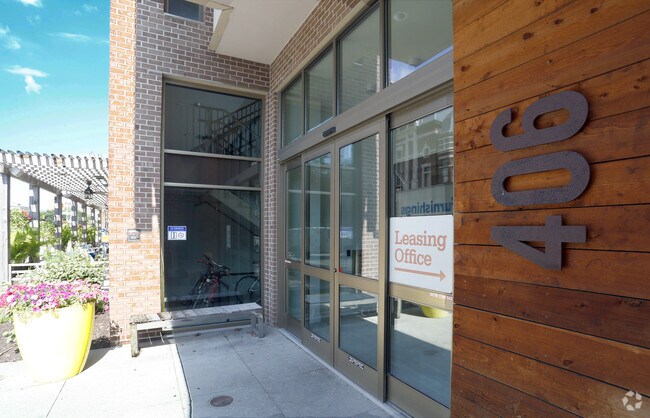 Michigan St. - Entrada - Millikan (Barton Block)