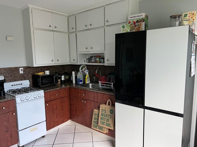 Photo - 445 NE 109th St Unit 4