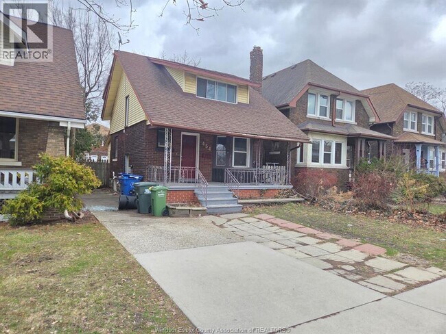 Photo - 454 Rankin Ave