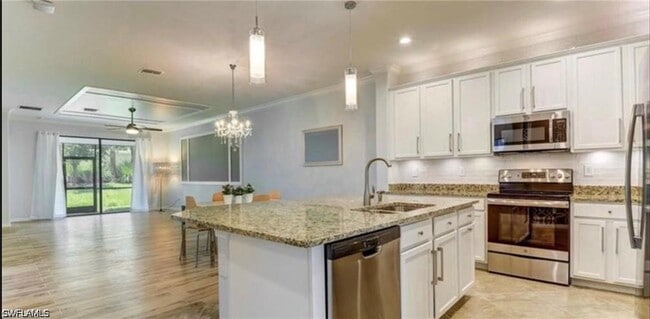 Photo - 9170 Woodhurst Dr