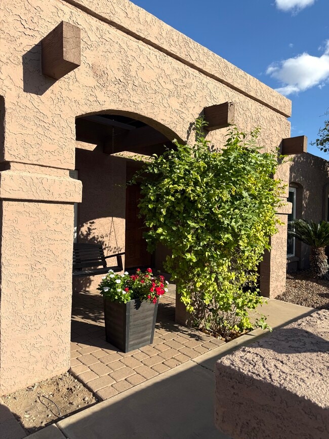 Photo - 8315 S Taylor Dr