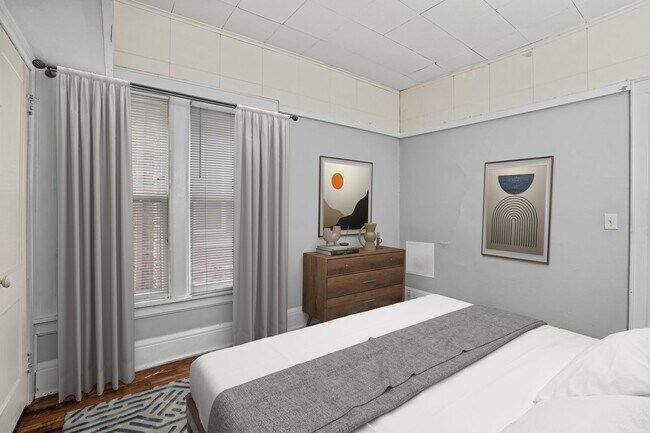 Photo - Murray Lower Flat