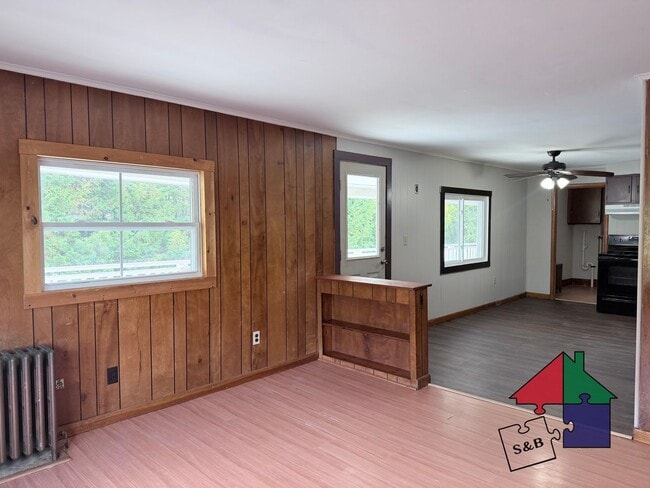 Building Photo - 831 Graniteville Rd Unit 3
