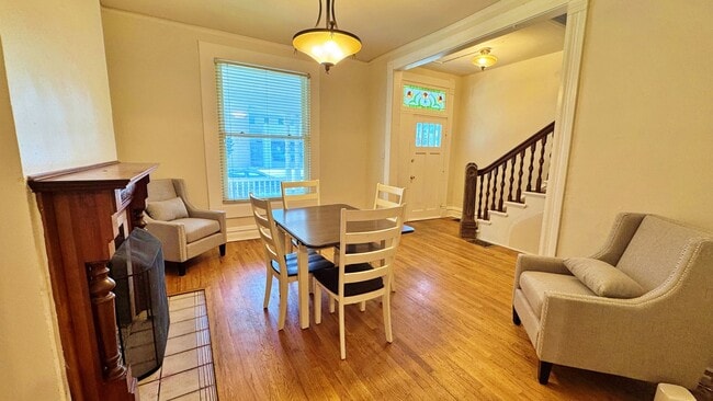 Photo - Historic Downtown 4 Bed 1.5 Bath Across fr...