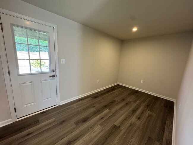 Photo - BRAND NEW HOME!