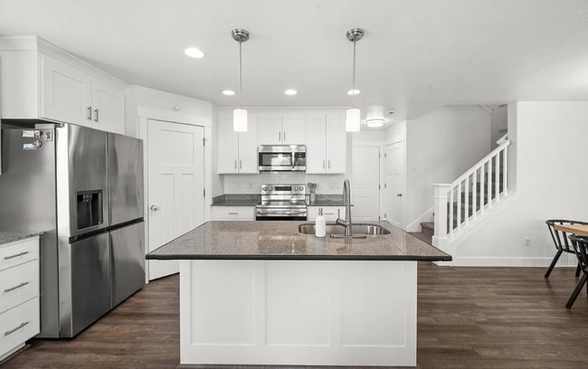 Photo - 3 Bedroom/2.5 Bathroom Townhouse in Lehi