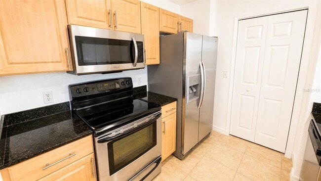 Photo - 1064 N Tamiami Trl Unit 1325