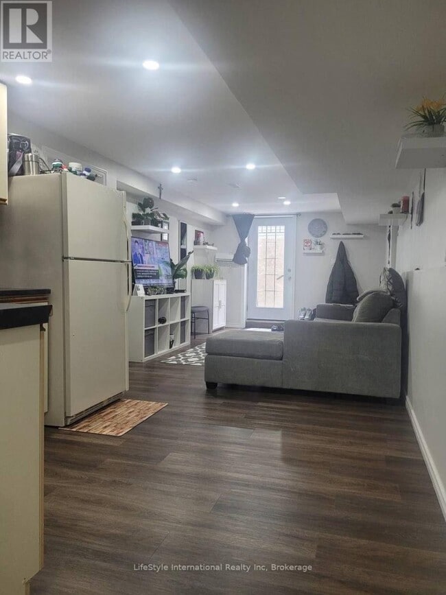 Photo - 15 Tanager Dr