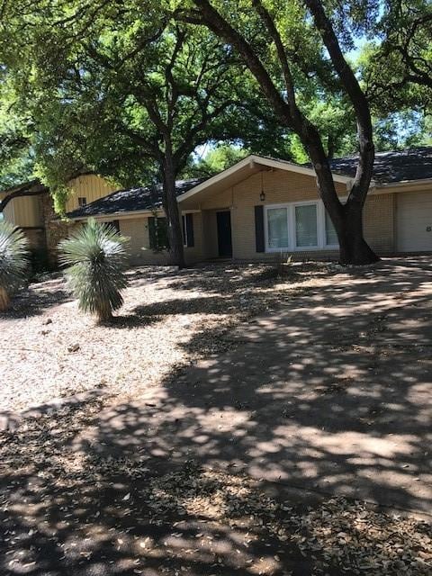 Photo - 8727 Tallwood Dr House