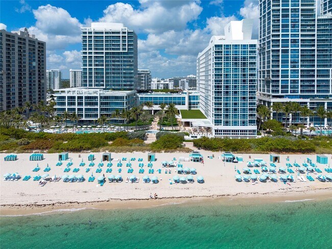 Building Photo - 6799 Collins Ave Unit 401 Rental