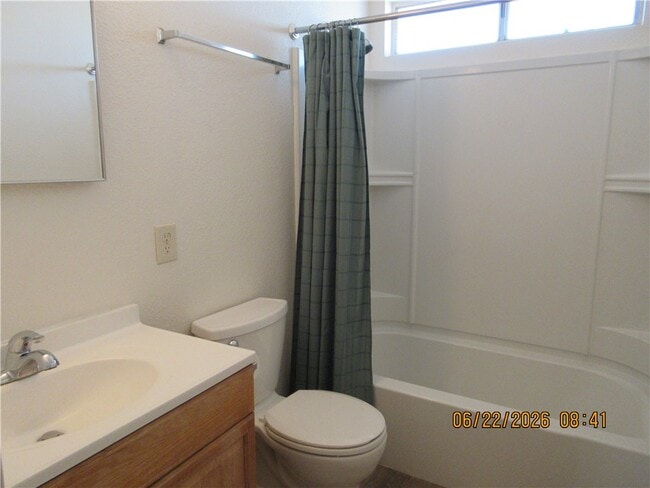 Photo - 3096 E Butler Ave