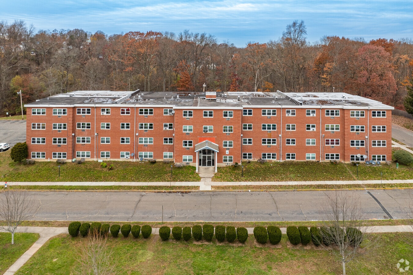 Willowwood Apartments - Willowwood Apartments