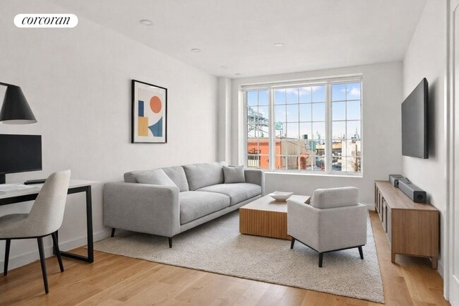 Photo - 52 Herbert St