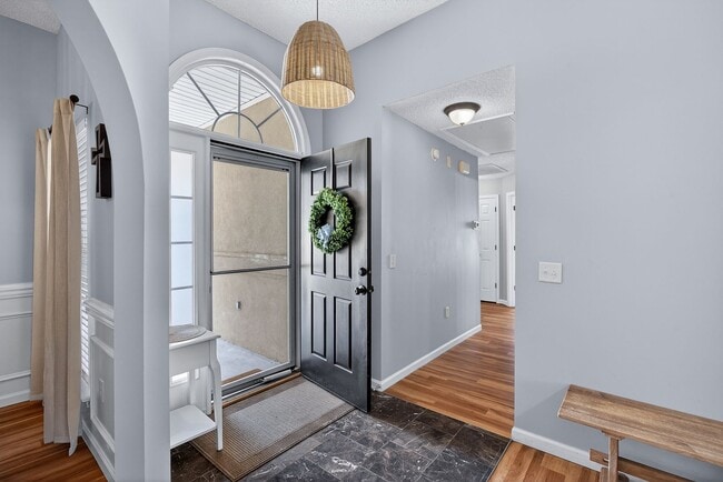 Photo - 4 bedroom 2 bathroom home in Mainstreet Subdivision - Richmond Hill GA