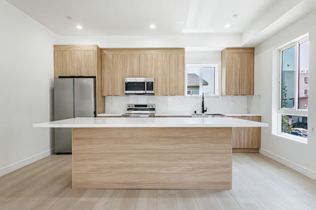 Building Photo - 1332 Tamarind Ave Rental