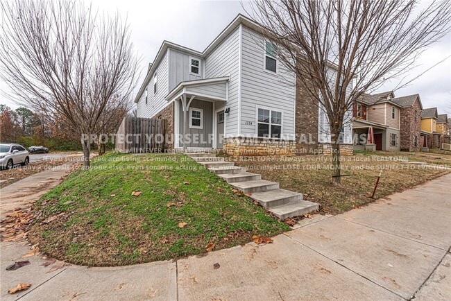 Building Photo - 1374 N Corsica Dr