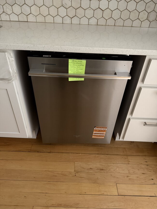 Photo - 203 W Caracas Ave Unit 5