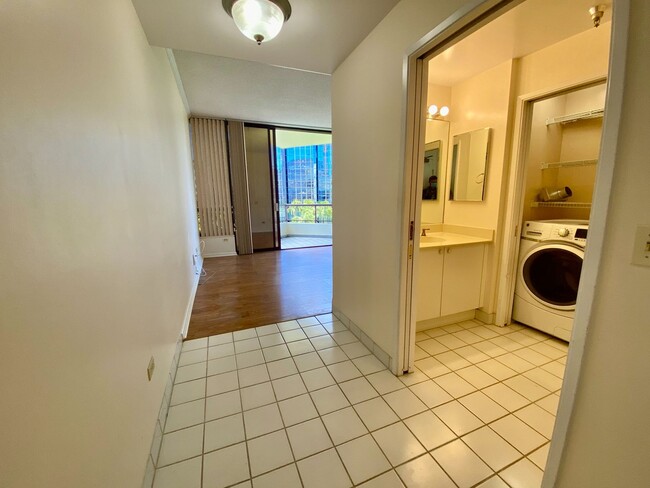 Photo - Luxurious 2/2.5/2 bi-level Kakaako apartment at the Imperial Plaza Unit 818
