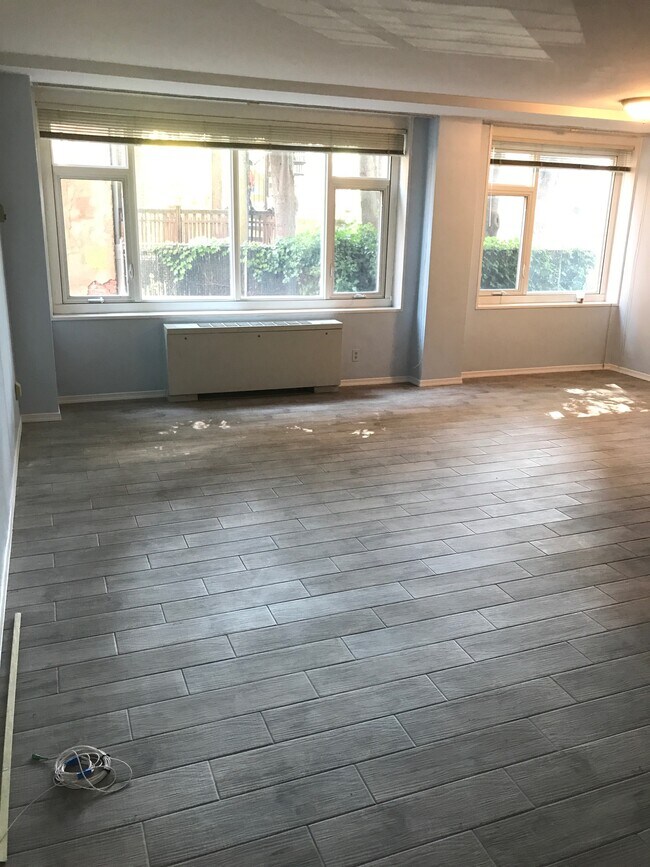 Photo - 1545 18th St NW Unidad 110